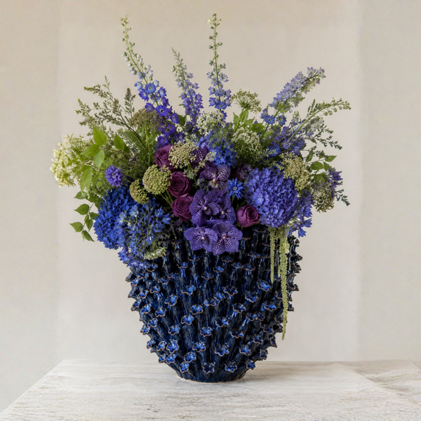 Sea Flower Vase – Reactive Blue